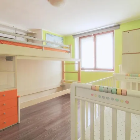 Holiday home Glicine Colico